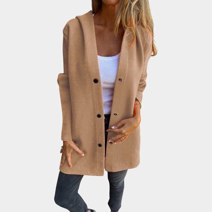 Caroline - Příjemná bunda na knoflíky