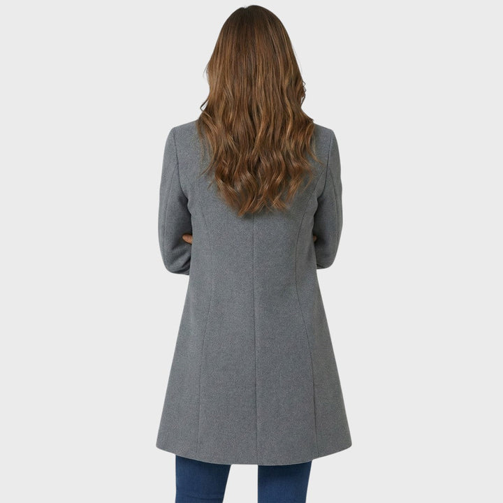 Helena – Minimalistická elegance v každém detailu